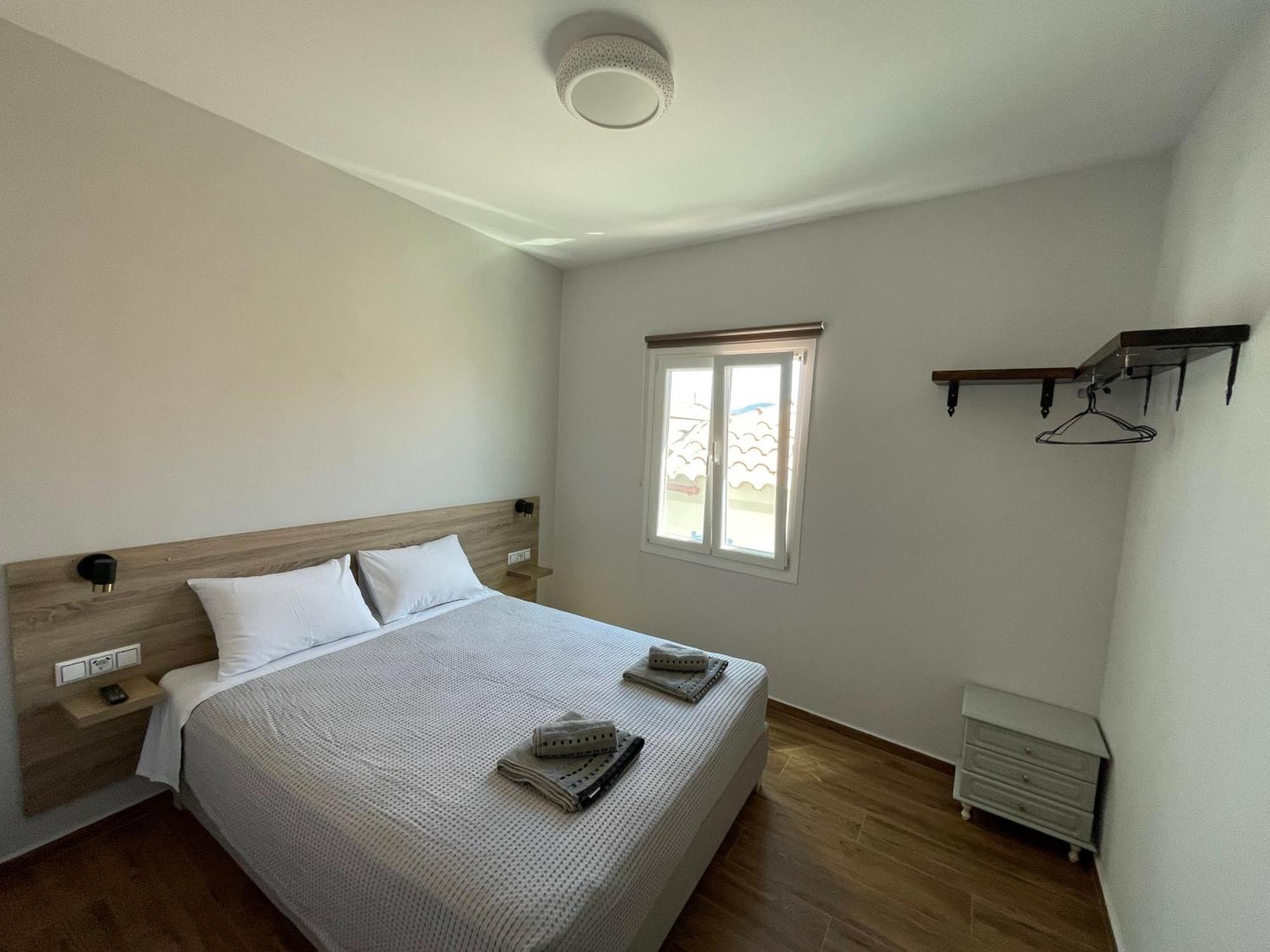 Q Apartments Molyvos Mithimna Exterior foto